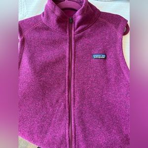 Patagonia woman’s Better Sweater fleece vest magenta size XL